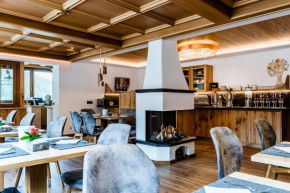 Garni Hotel and Apartments Wildbach Selva Di Val Gardena